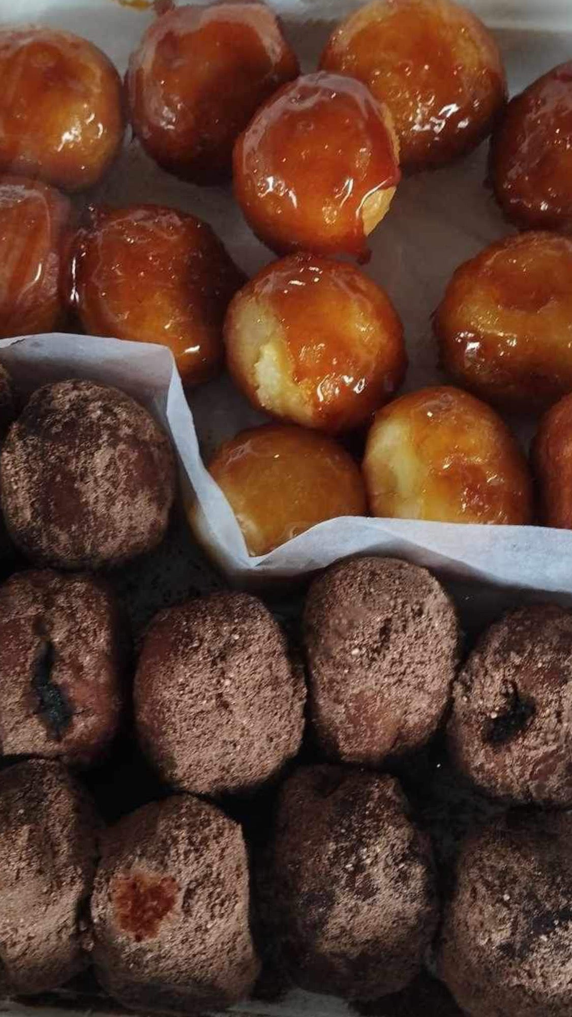 Chocolate Filled Mini Donuts